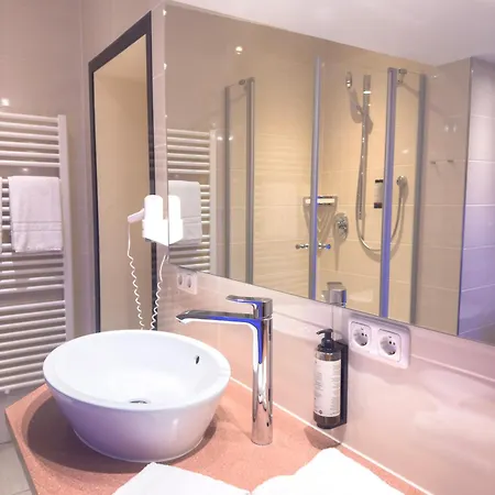 Alpura Allgaeu - Hotel, Gym & Sauna 酒店 巴特欣德朗